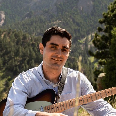 Adam Hernandez, guitarist, teacher and founder of Jamsville